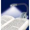 2541054 Lampe de lecture mobile LED avec piles Argent