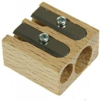 M+R Taille-crayon double en bois (hetre) pour crayons de 8,2 mm a 11,2 mm, double taille-crayon