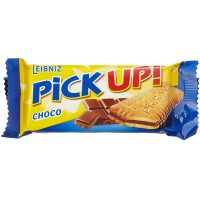24 barres de biscuits PiCK UP! Choco, dans un presentoir