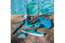 SPOOL Kit d'entretien de piscine 8 accessoires : manche, brosse ligne d'eau, épuisette, thermometre, balai, diffuseur, balai dem