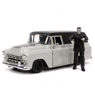 Frankenstein Chevy Suburban Delivery 1957 car + figure set