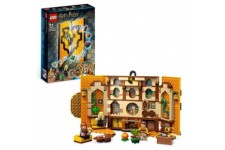 LEGO Harry Potter 76412 Le Blason de la Maison Poufsouffle, Jouet avec Figurines, Déco Château Poudlard