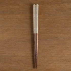 Studio Ghibli Baguettes laquées Mon voisin Totoro marron 21 cm