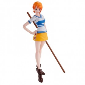 One Piece Romance Dawn Nami S.H Figuarts figure 14cm