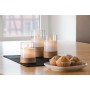 Lot de 3 Bougies LED en Cire Véritable dans un Verre, Blanc et 8x AA (LR 6)avec mèche pendante et minuterie, fonctionnant sur piles (2x AA chacune), blanc chaud (2700 K)