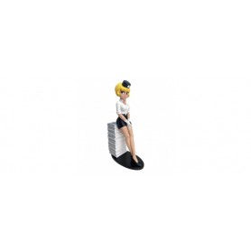Natacha statuette Natacha hôtesse de l\'air 22 cm