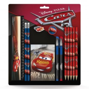 DISNEY CARS SD Set scolaire : regle 15 cm, 2 crayons, gomme, taille-crayon, 5 crayons de couleur, 2 stylos, 1 bloc-notes