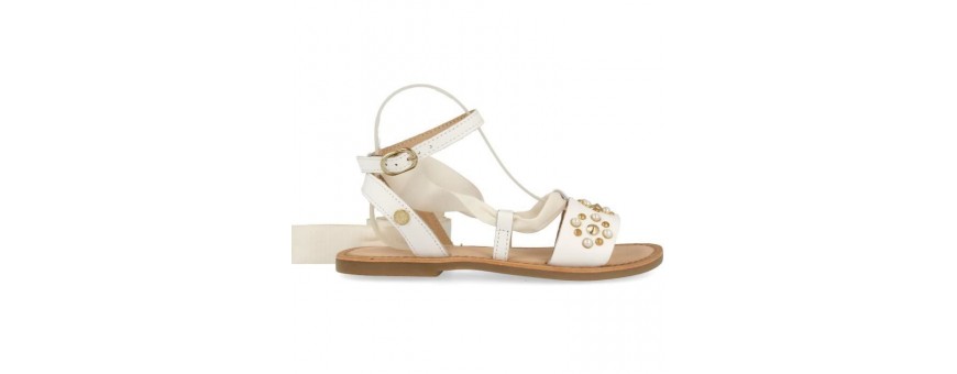 CHAUSSURES - ACCESSOIRES