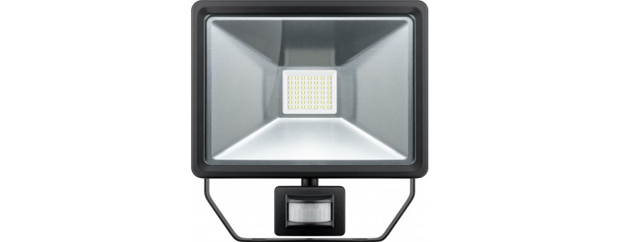 Éclairage extérieur et lampes de travail