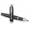 PARKER IM stylo roller | noir mat avec finitions chrome | pointe fine | encre noire | coffret cadeau